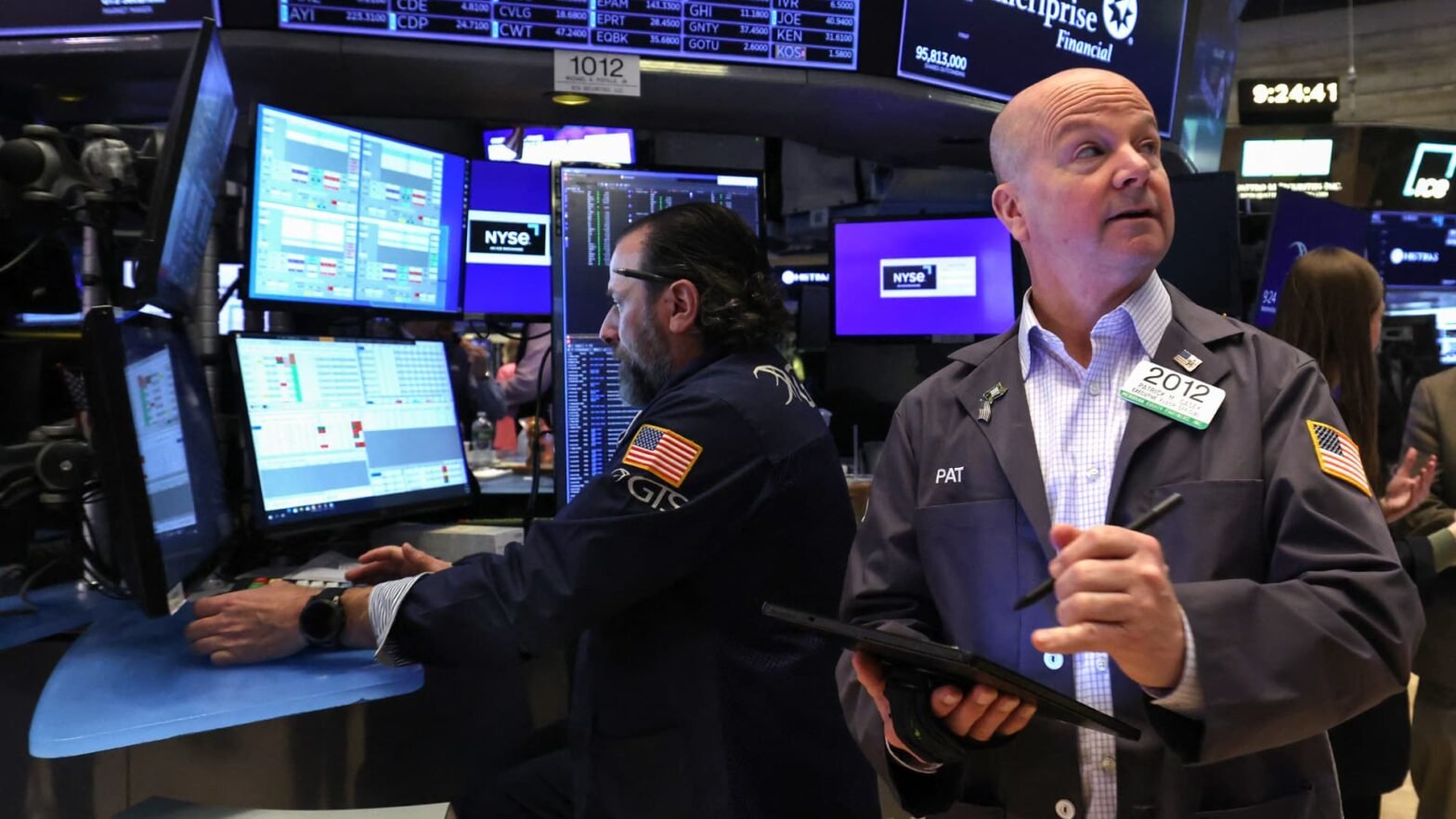 stock-futures-little-changed-ahead-of-july-inflation-report:-live-updates