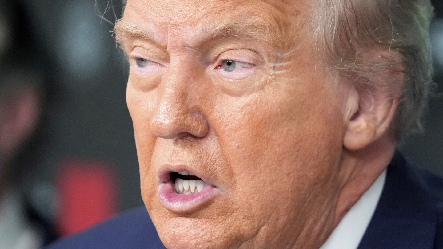 trump’s-tax-law-will-mostly-benefit-the-rich,-while-leaving-poorer-americans-with-less,-cbo-says