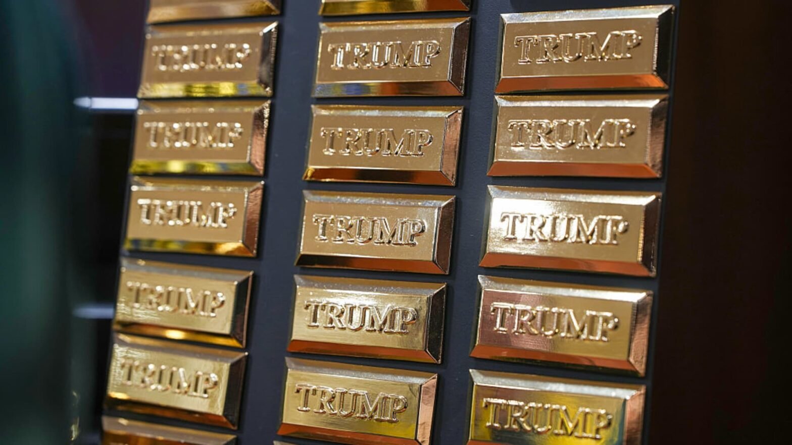 5-things-to-know-before-the-tuesday-open:-gold-tariffs-|-cpi-report-|-c3-ai’s-‘unacceptable’-results