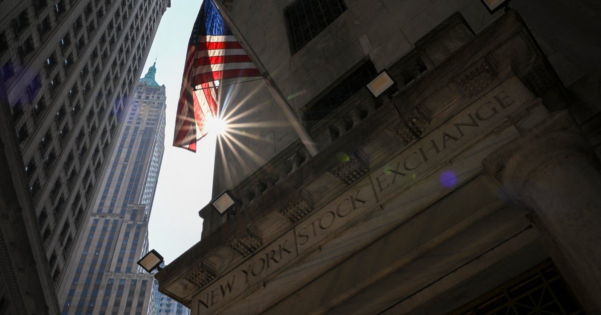 stock-market-rallies-toward-record-highs-after-better-than-expected-inflation-data