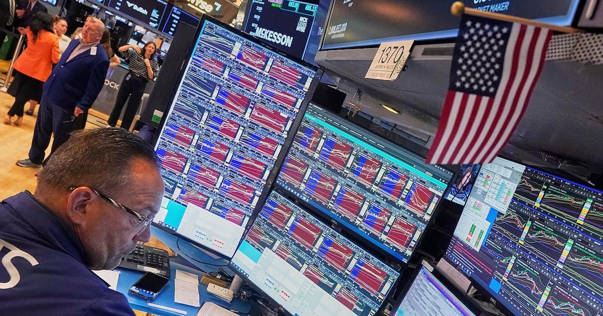 opinion:-does-the-stock-market-know-something-we-don’t?