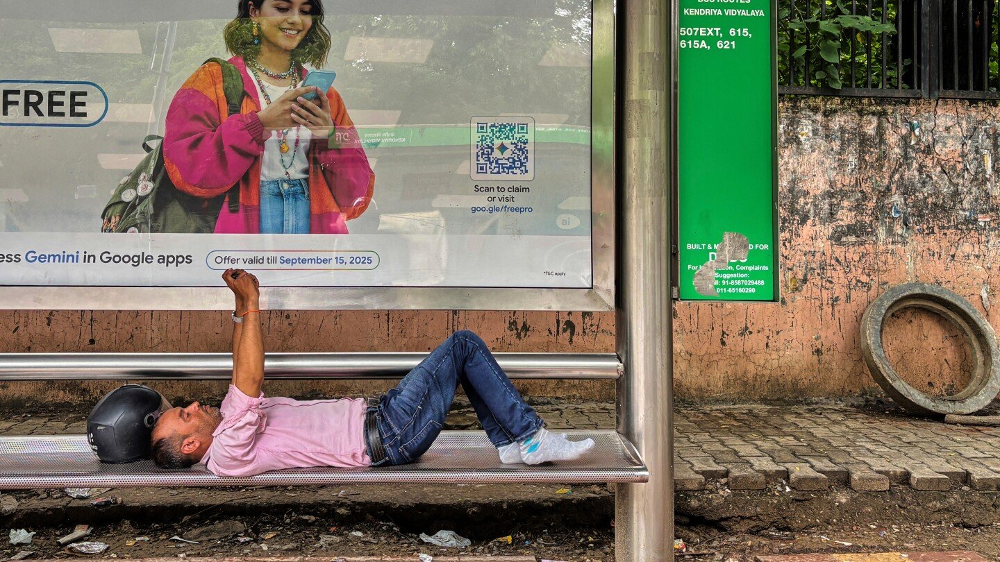 one-tech-tip:-this-summer,-don’t-let-your-phone-overheat