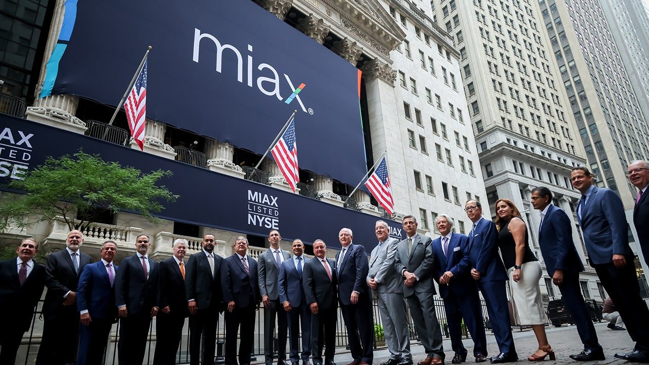 miax-goes-public-on-nyse-with-miami-trading-floor-expansion-plans-scheduled-for-september