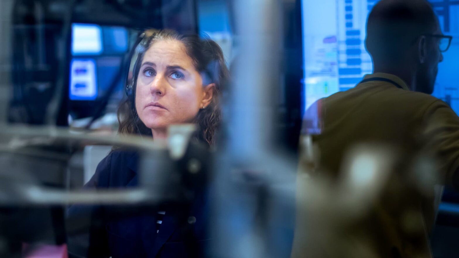 market-concentration-around-ai-darlings-persists.-it’s-making-investors-worried