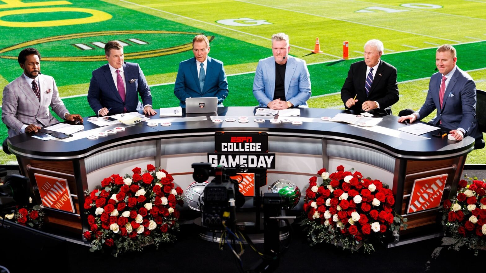 espn-major-shakeup-with-new-nfl-analyst-and-qb-joining-college-football-coverage