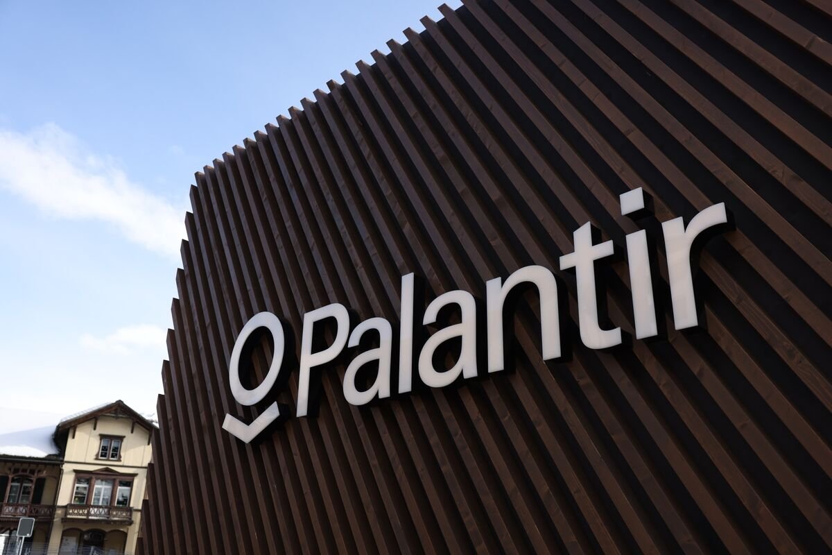 palantir’s-miserable-week-mints-billions-for-struggling-shorts