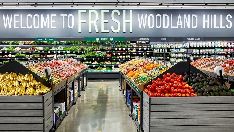 amazon-makes-a-big-grocery-splash.-will-it-be-enough-to-erase-walmart’s-lead?