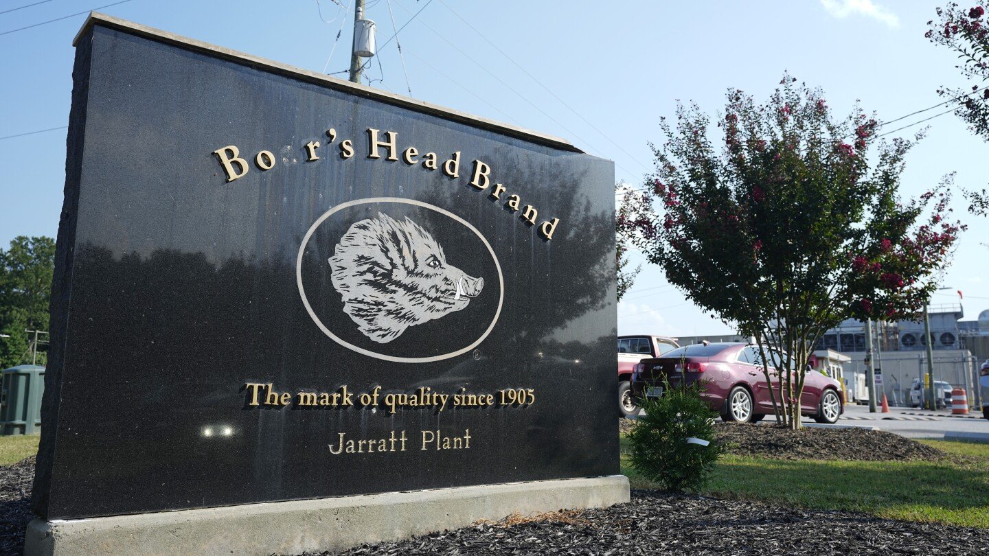 federal-officials-to-take-over-inspections-when-troubled-boar’s-head-plant-reopens