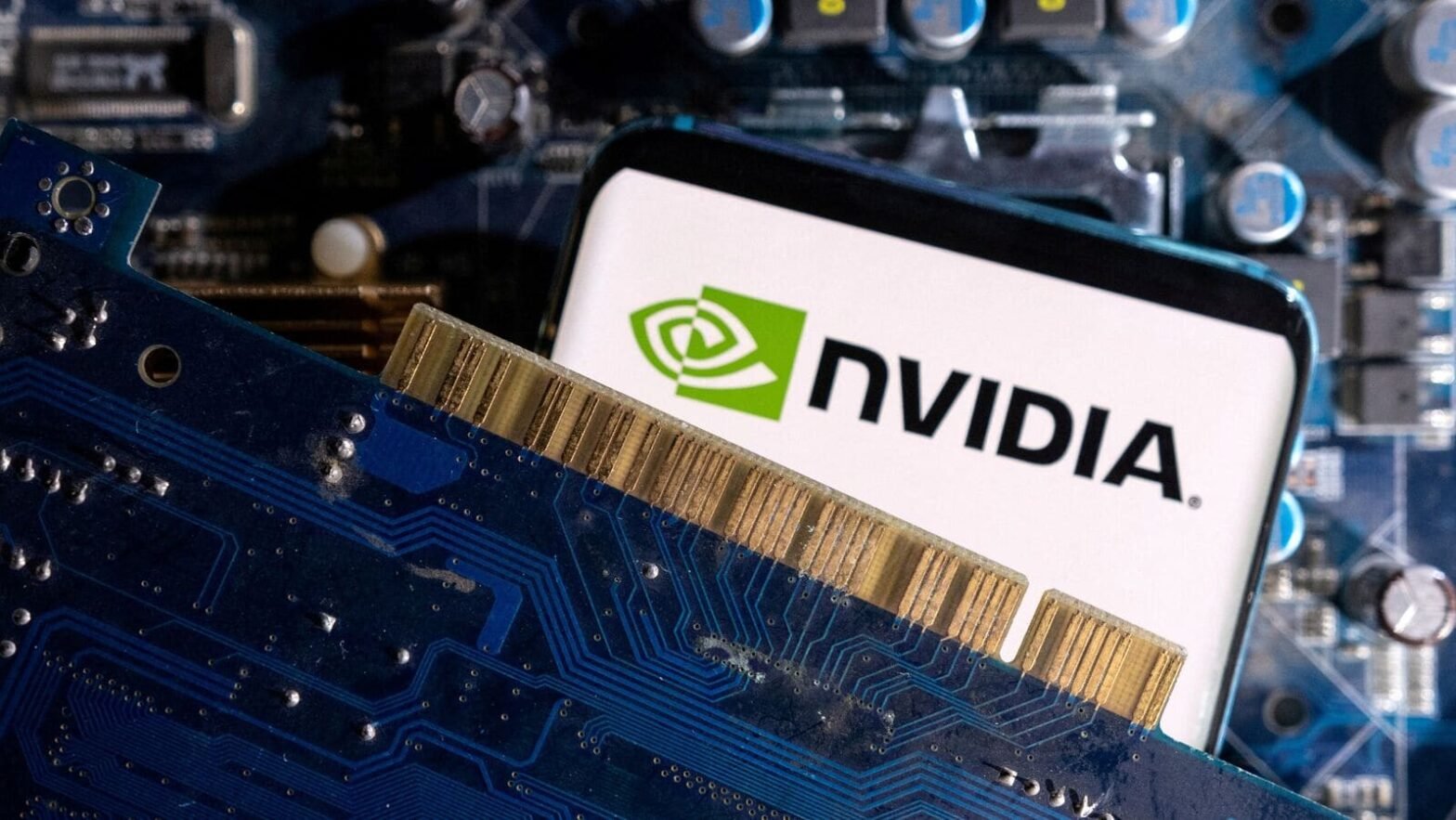 nvidia-share-price-gains-over-1%-ahead-of-q2-results-today.-here’s-what-to-expect-from-ai-giant
