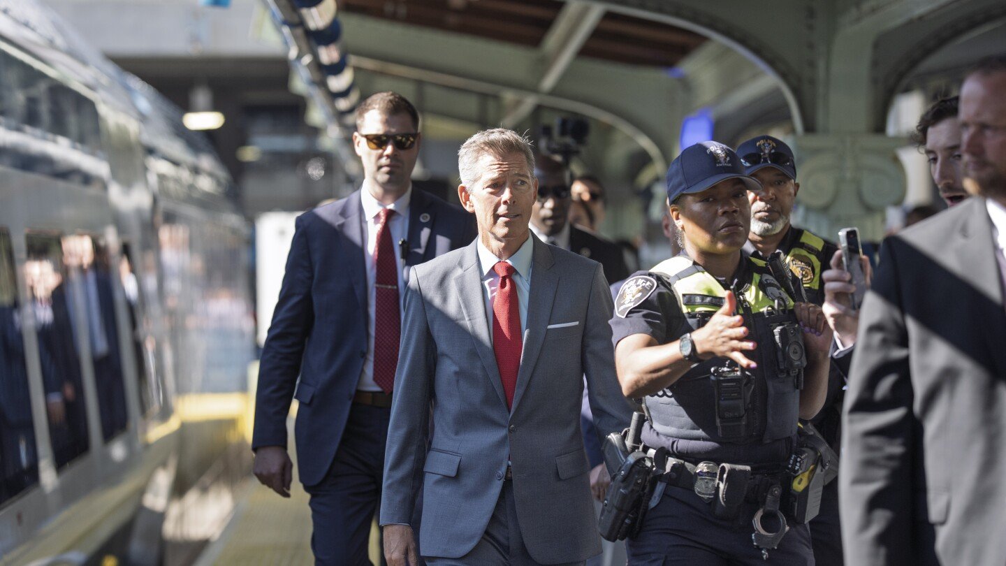 trump-extends-control-over-washington-by-taking-management-of-union-station-away-from-amtrak