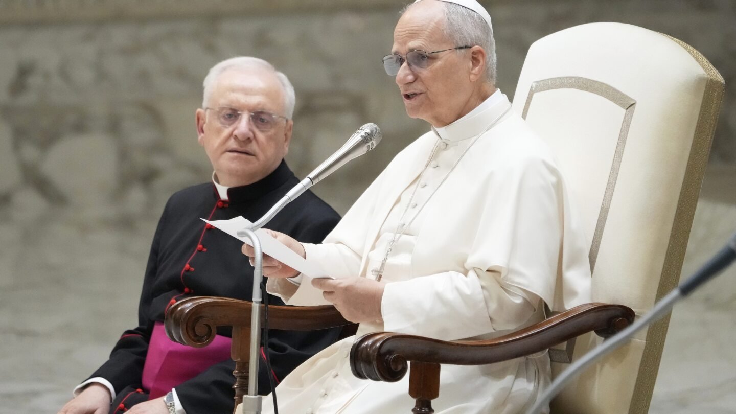 pope-demands-end-to-‘collective-punishment’-and-forced-displacement-of-palestinians-in-gaza