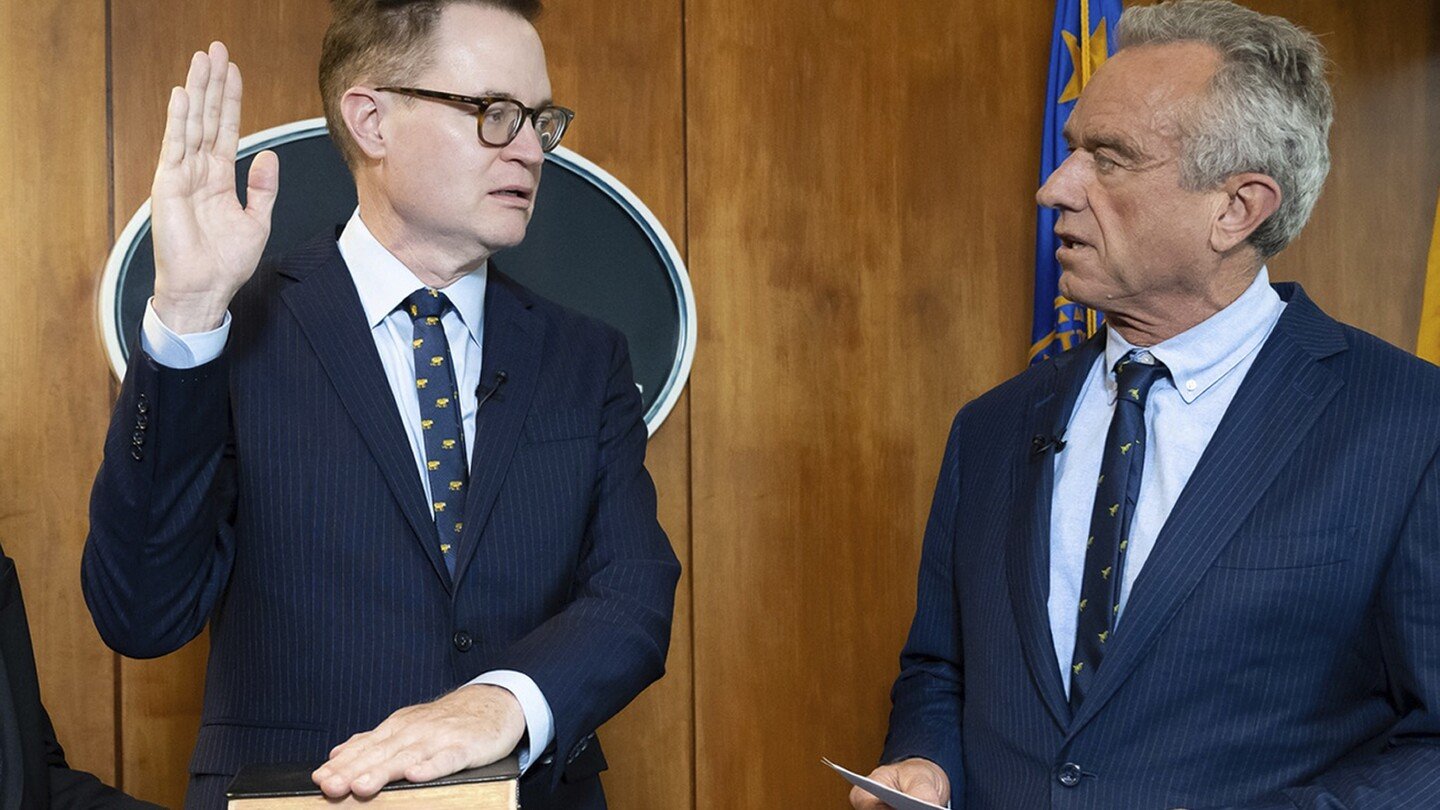 trump’s-new-cdc-chief:-a-washington-health-insider-with-a-libertarian-streak