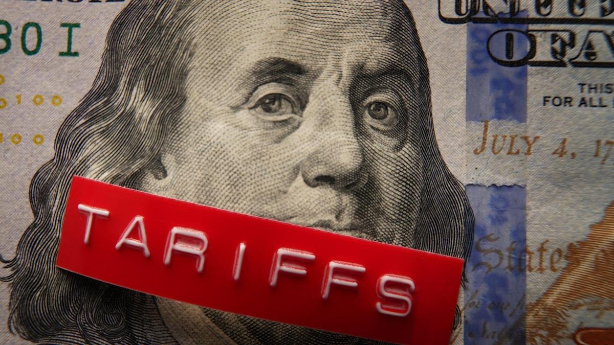 do-tariffs-always-hurt-the-stock-market?-3-experts-take-on-this-economic-myth