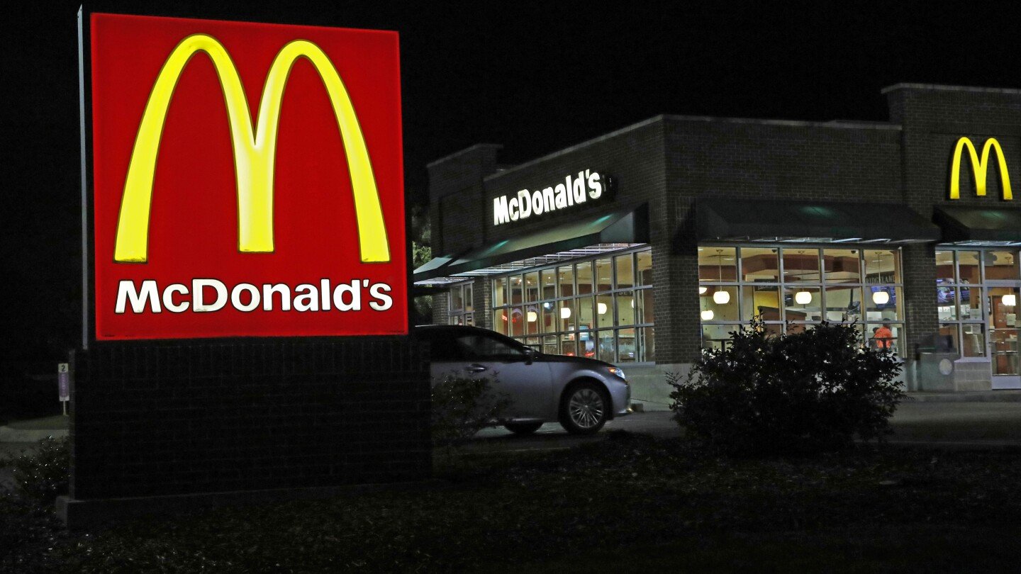 price-cuts-at-mcdonald’s-may-signal-a-broader-fast-food-price-war