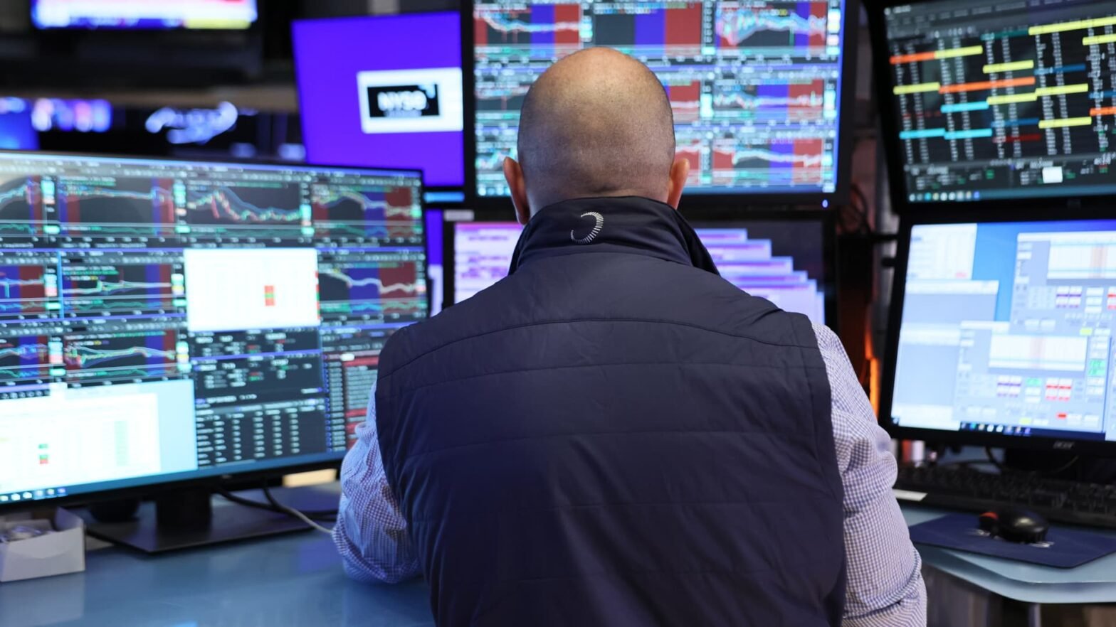 the-best-and-worst-in-tuesday’s-down-stock-market-—-plus,-nvidia-quashes-rumors