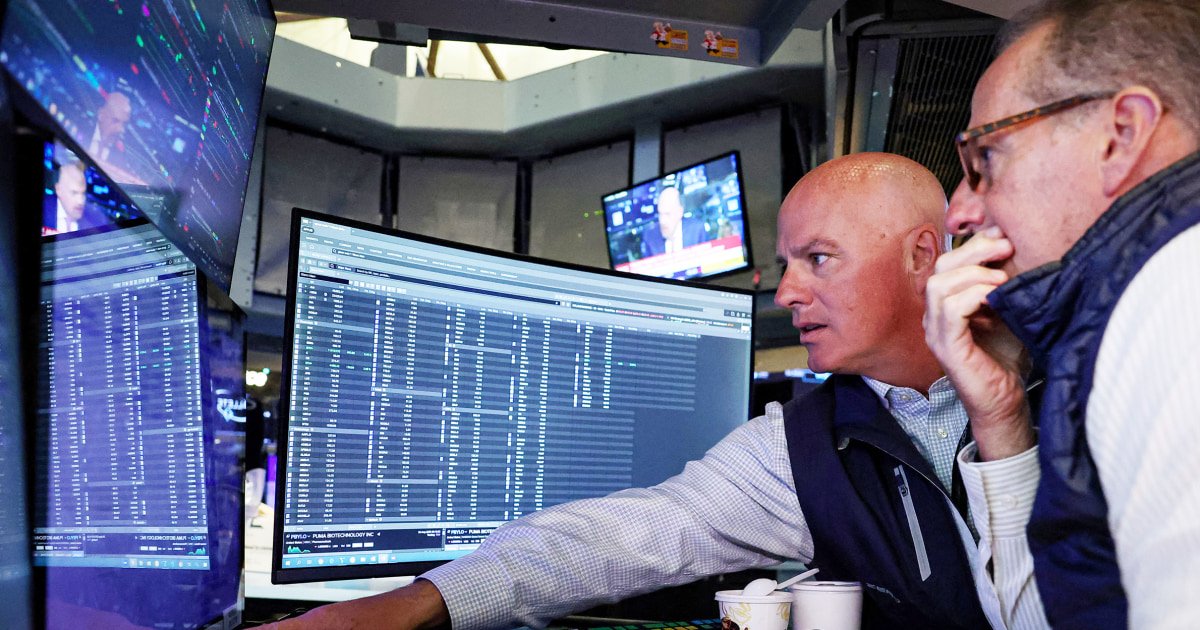 stocks-tumble-as-global-debt-concerns,-economic-worries-grip-markets