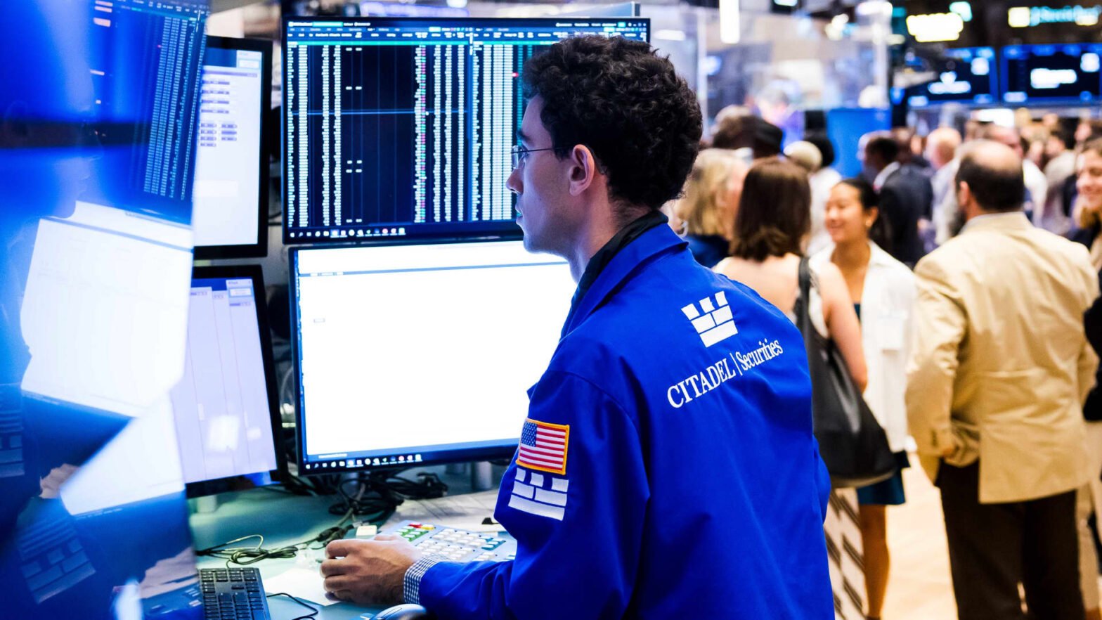 stock-futures-edge-higher-after-google-avoids-harsh-antitrust-penalty:-live-updates