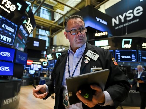 wall-street-steadies-itself-as-alphabet-pulls-tech-stocks-higher