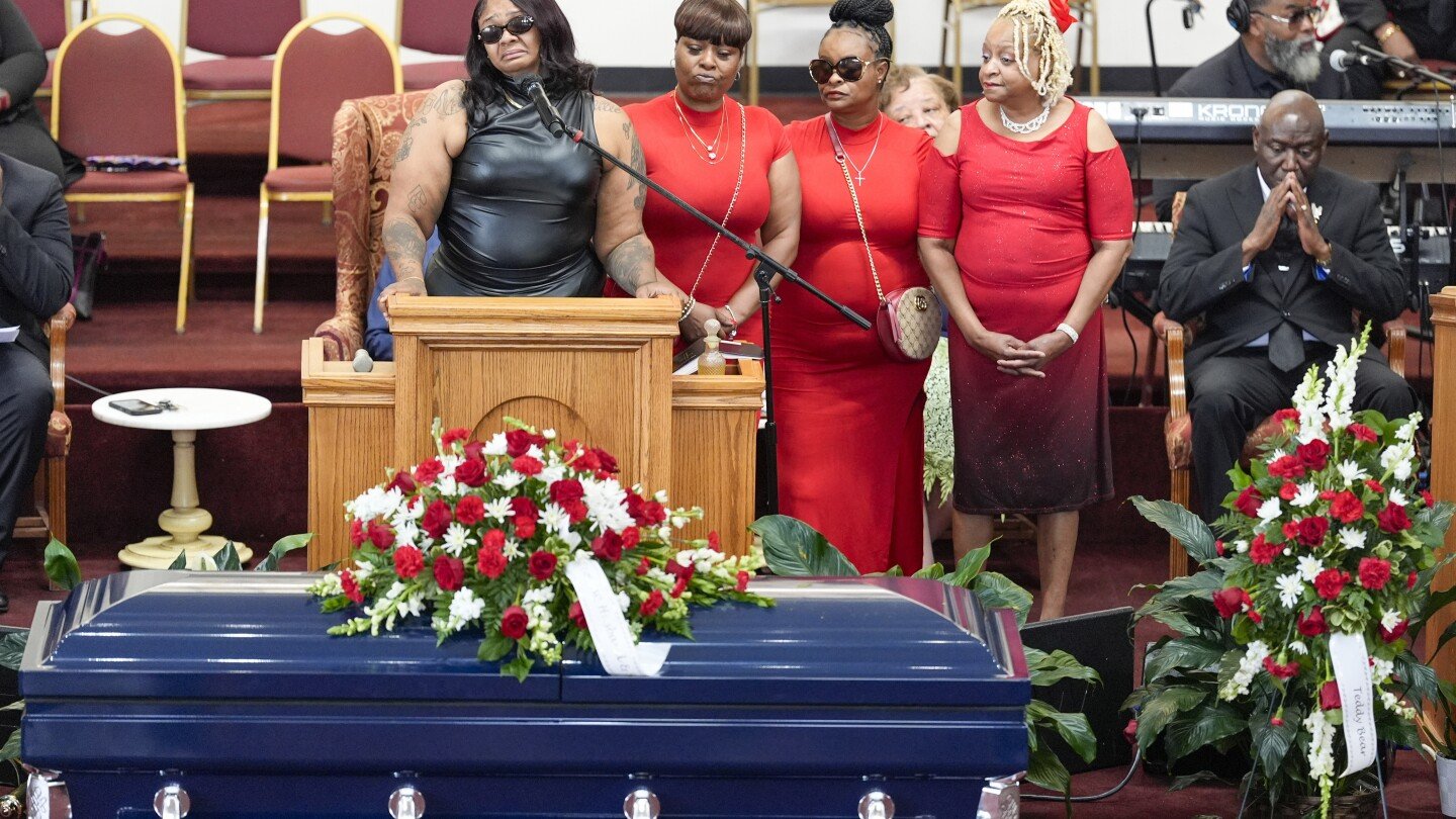 4-former-milwaukee-hotel-workers-get-probation-and-time-served-in-dogpile-death