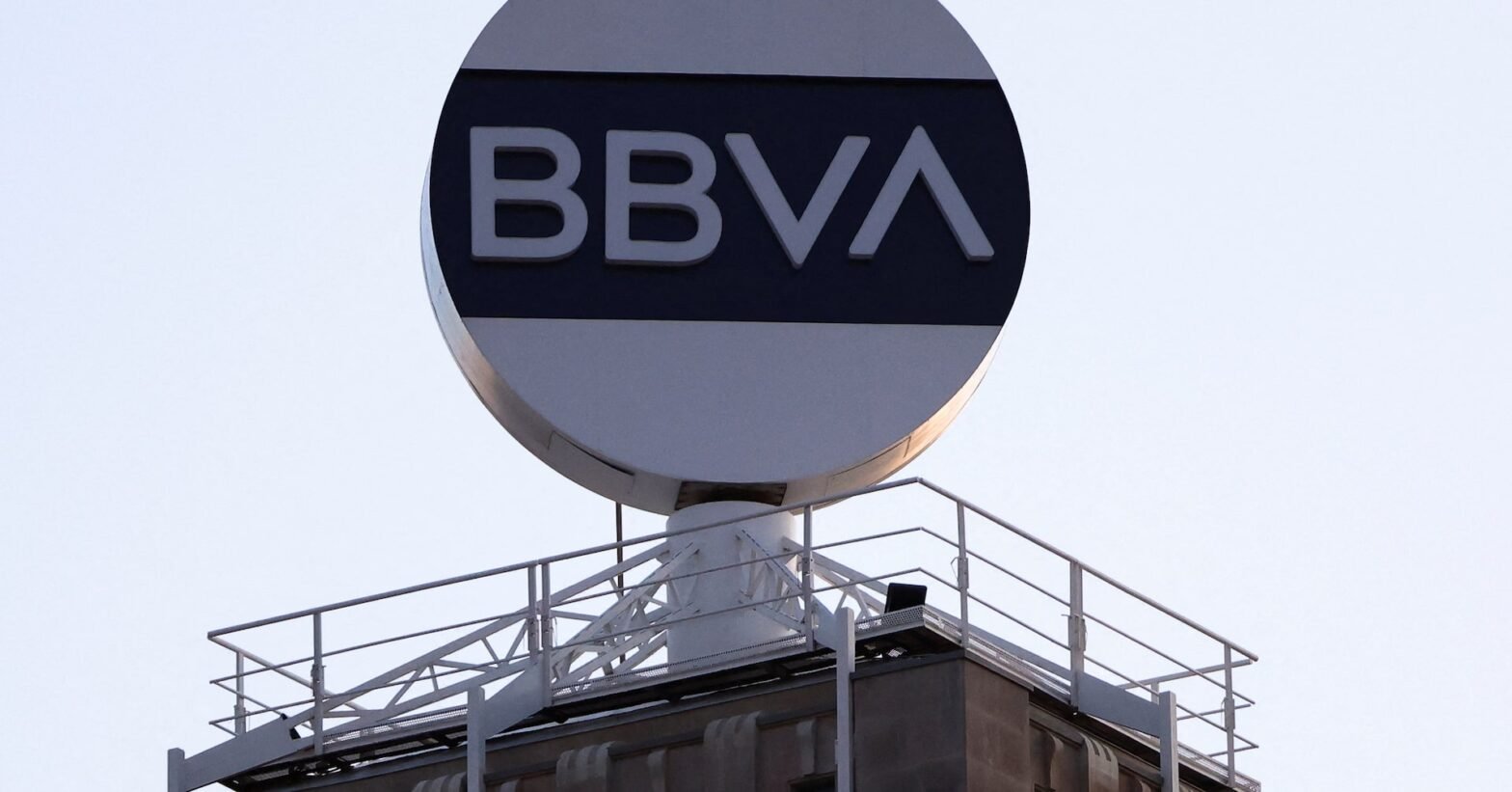 spanish-stock-market-supervisor-approves-bbva’s-takeover-bid-for-sabadell