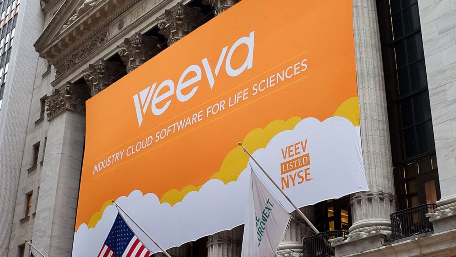 buy-this-cloud-stock-that-continues-to-eat-up-market-share,-jpmorgan-says