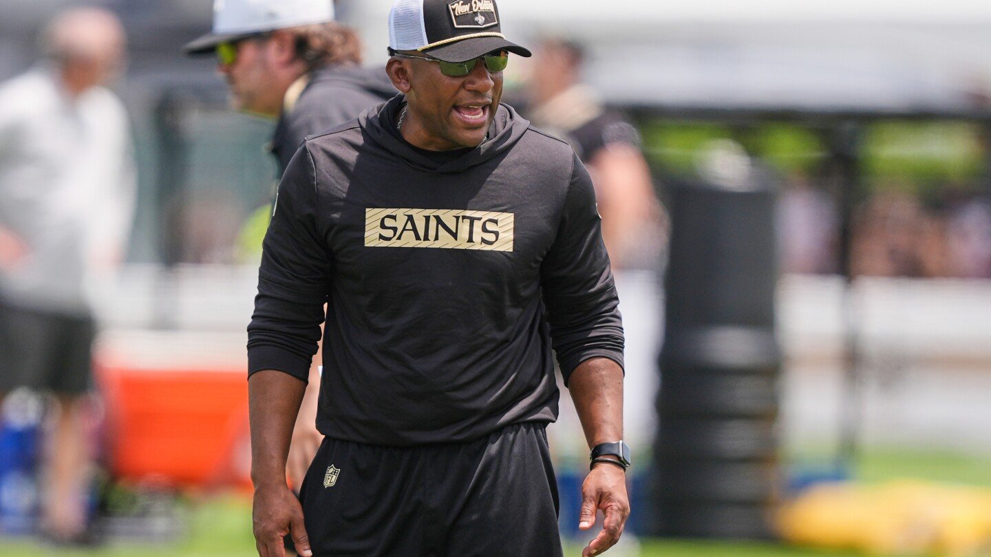 career-college-coaches-soured-by-effects-of-the-transfer-portal-and-nil-are-seeking-nfl-jobs