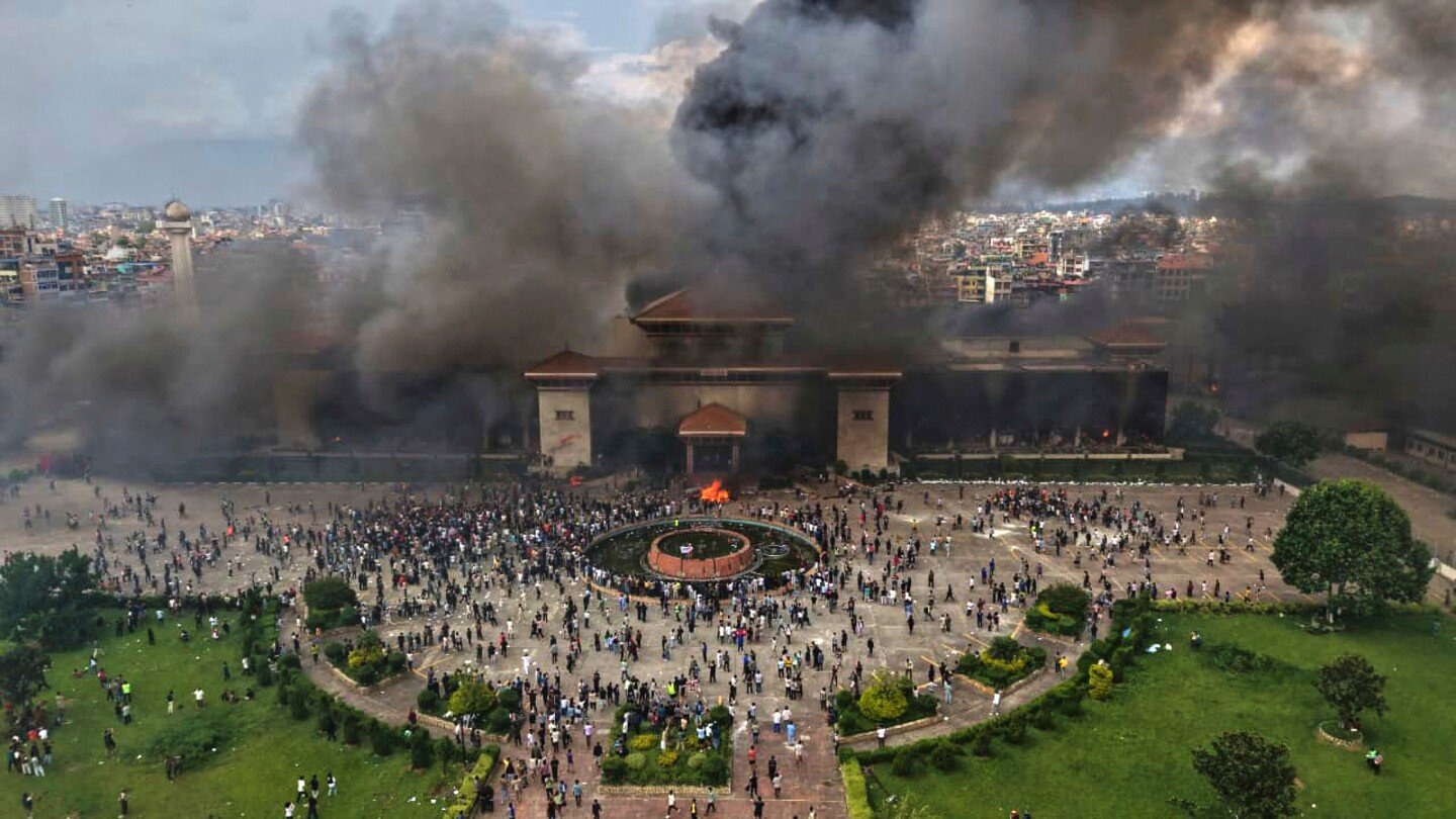 army-tries-to-restore-order-in-nepal-after-protest-violence-intensifies