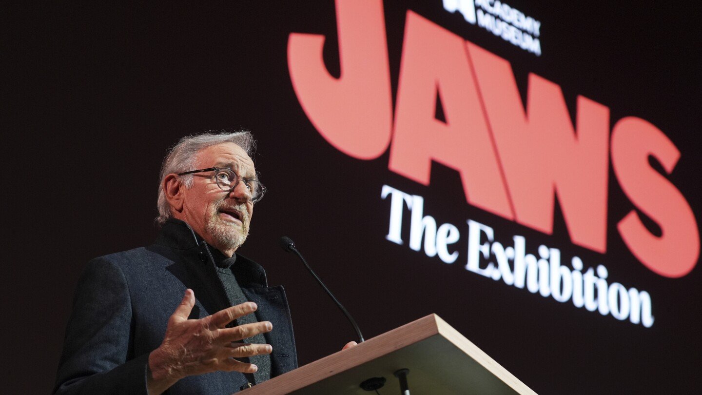 steven-spielberg-celebrates-‘awesome’-50th-anniversary-‘jaws’-exhibition-at-academy-museum