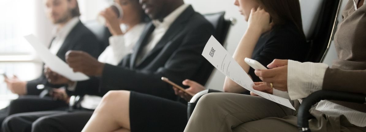 3-asian-stocks-estimated-to-be-trading-at-a-discount-in-september-2025