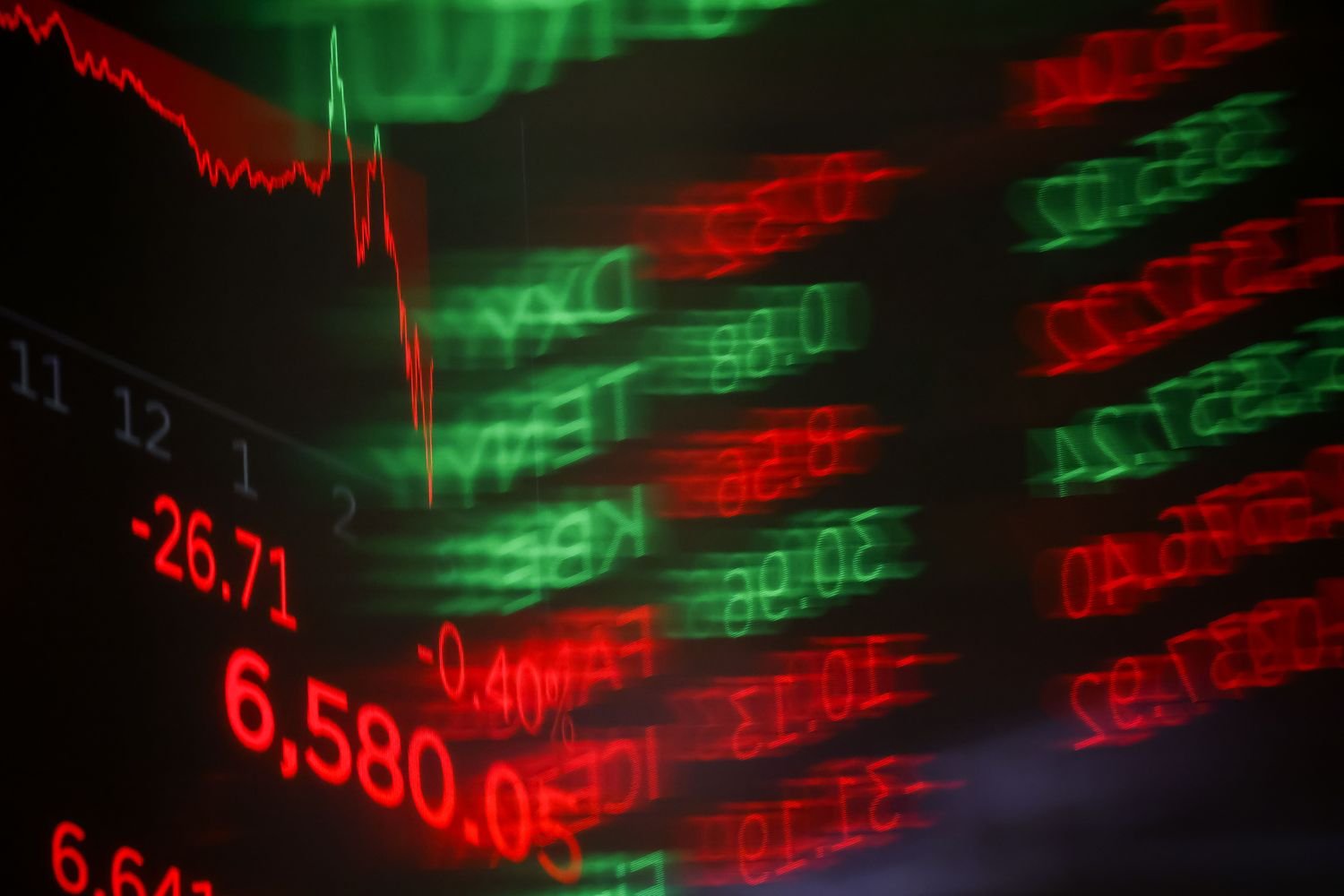 the-ai-stock-rally-has-more-room-to-run,-says-bofa.-here’s-how-to-play-a-possible-bubble