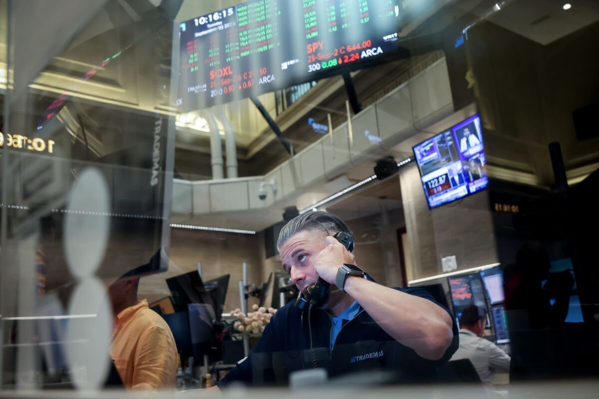 stock-market-rally-risks-losing-steam-as-economic-bounce-fades