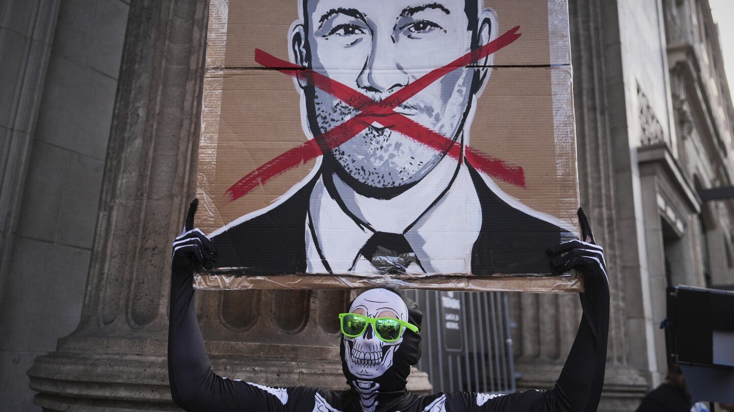 in-battles-over-free-speech,-comedians-are-often-center-stage