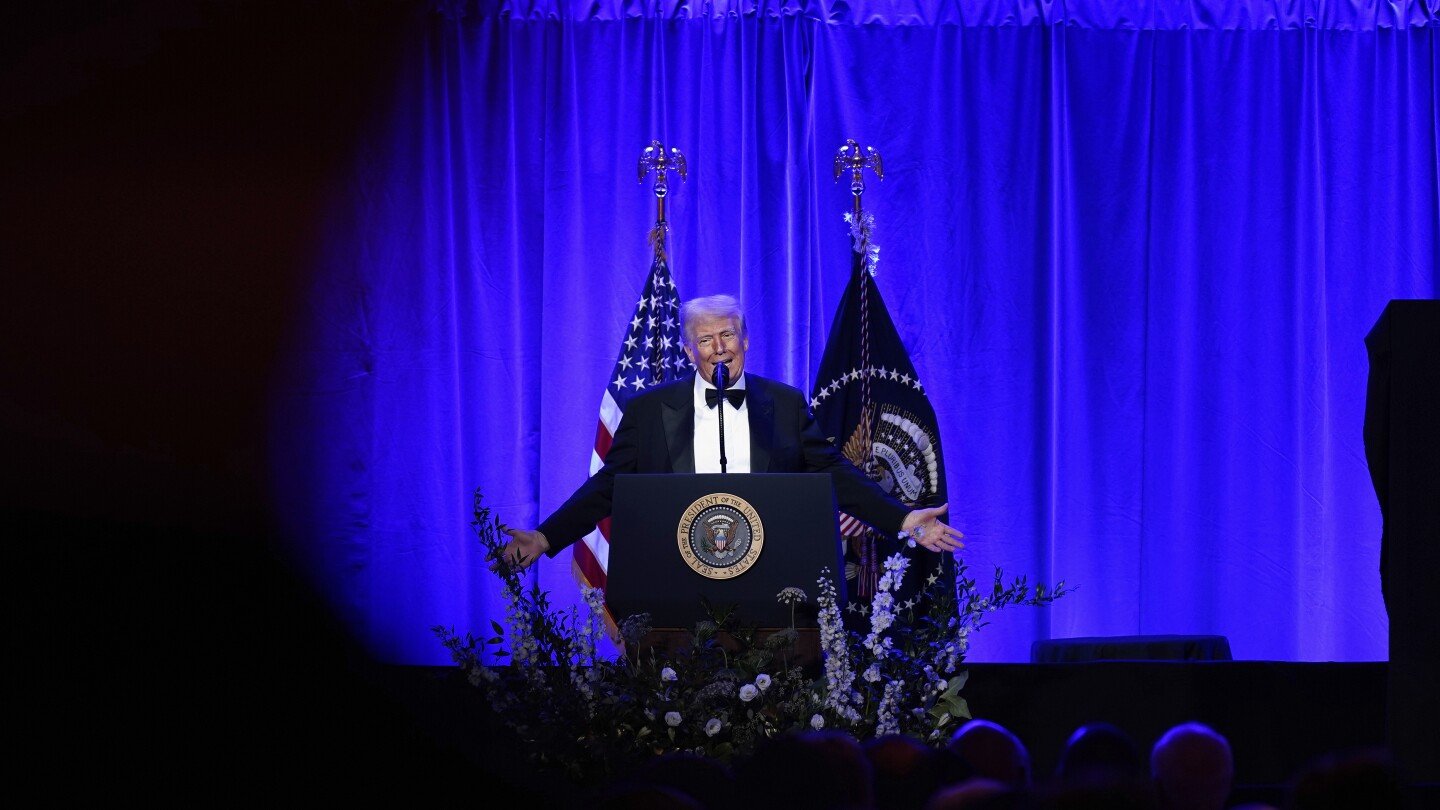 trump-says-he-will-award-the-presidential-medal-of-freedom-to-ben-carson