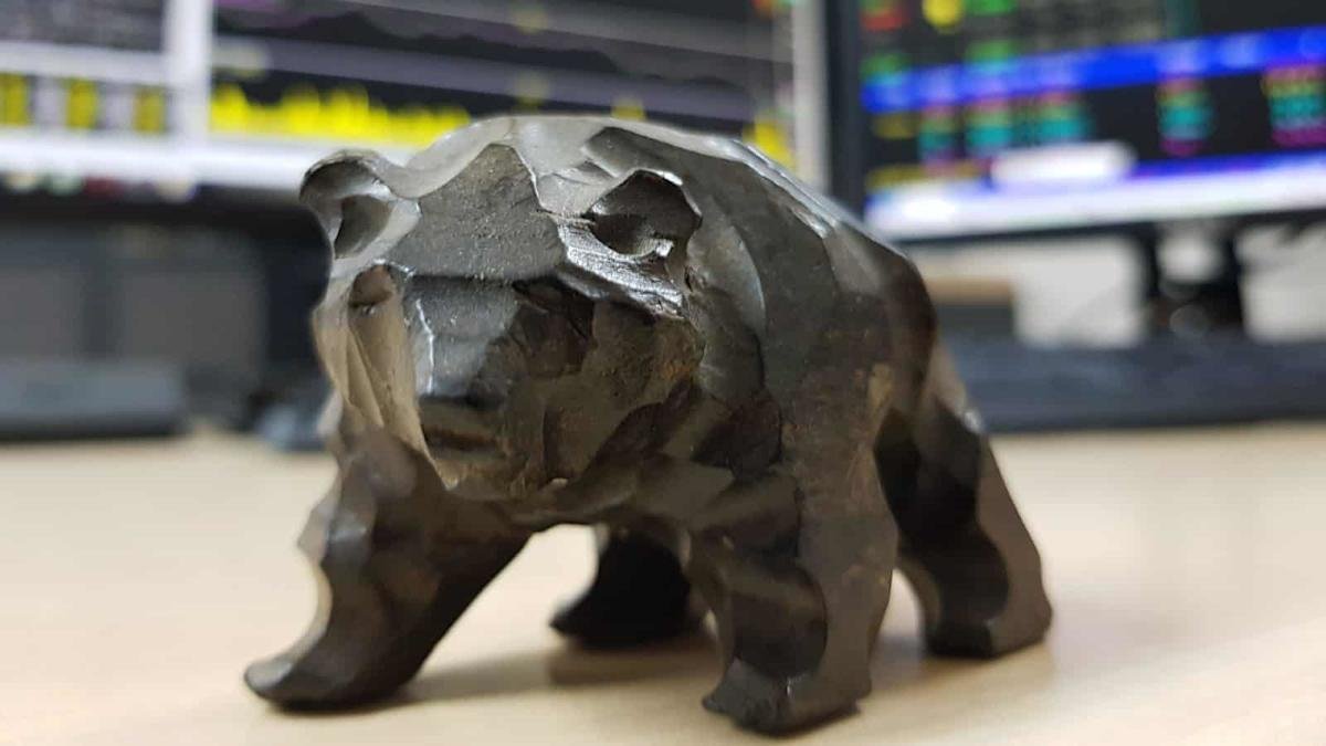 1-critical-mistake-to-avoid-at-all-costs-when-the-s&p-500-crashes