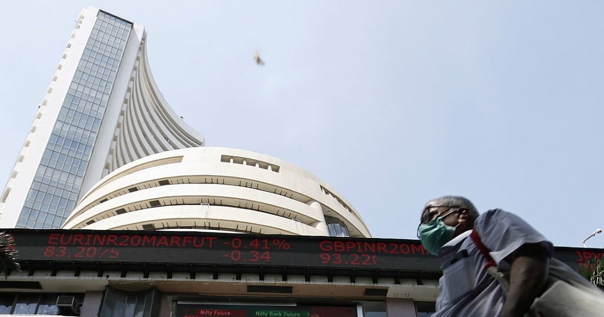 sensex-falls-475-points,-nifty-down-as-h1b-visa-fee-hike-hits-it-stocks
