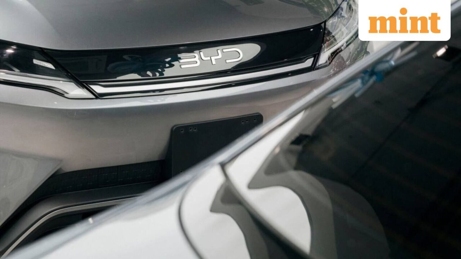 4,500%-return!-warren-buffett’s-berkshire-exits-byd-after-17-years,-makes-eye-popping-gains