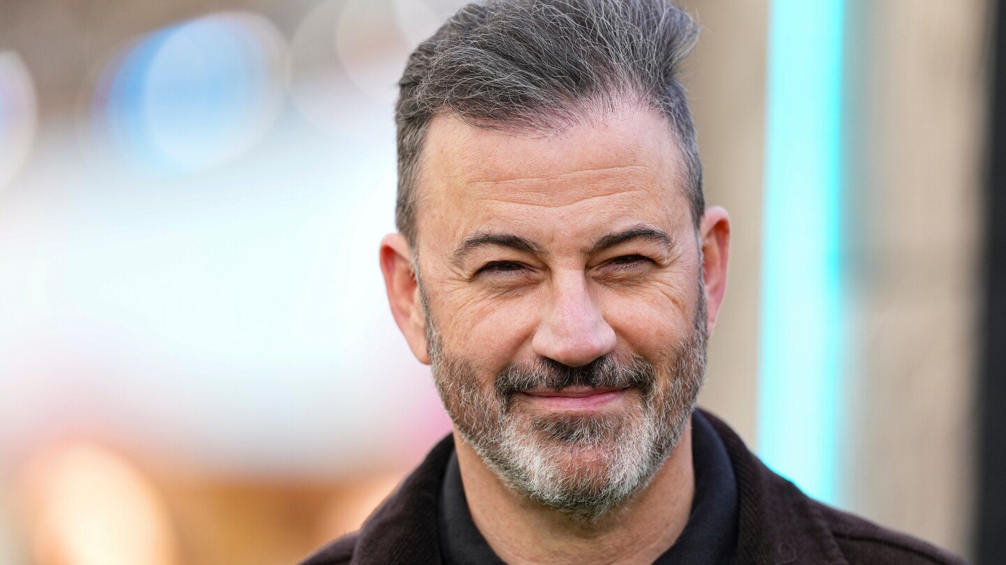 jimmy-kimmel-is-set-to-return-to-his-late-night-show-after-abc-lifts-suspension