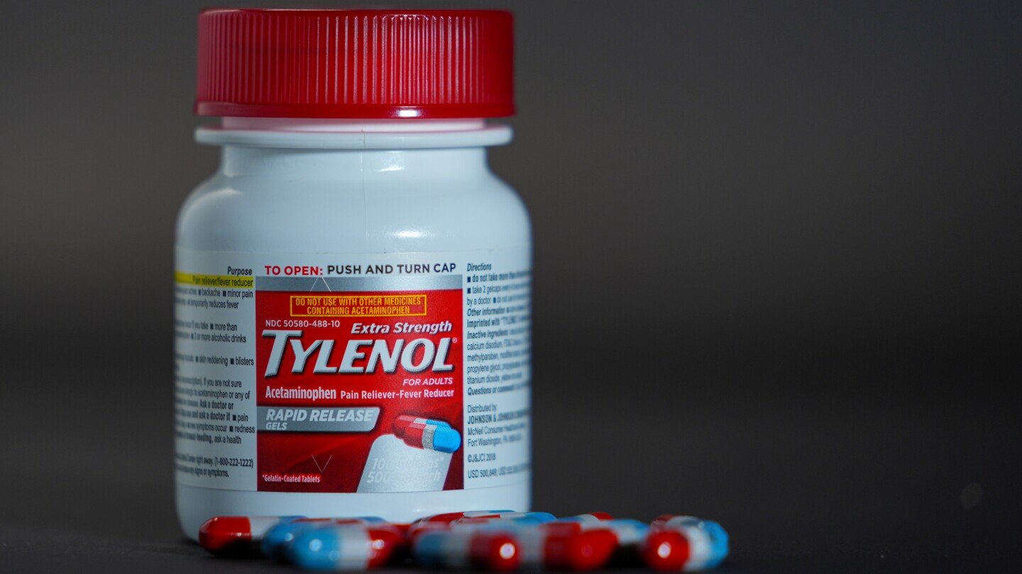 tylenol-maker-rebounds-a-day-after-trump’s-unfounded-claims-about-its-safety