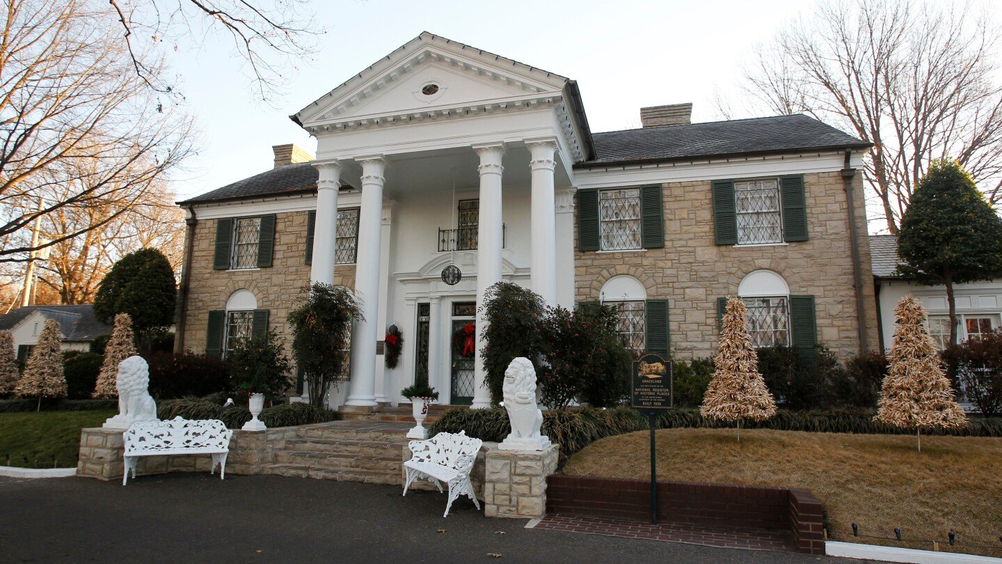 missouri-woman-to-be-sentenced-for-trying-to-sell-off-elvis-presley’s-graceland