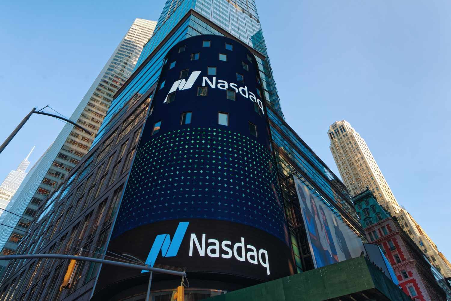 billions-lost-by-investors-as-meme-stock-scams-surge:-‘pump-and-dump’-schemes-on-the-rise