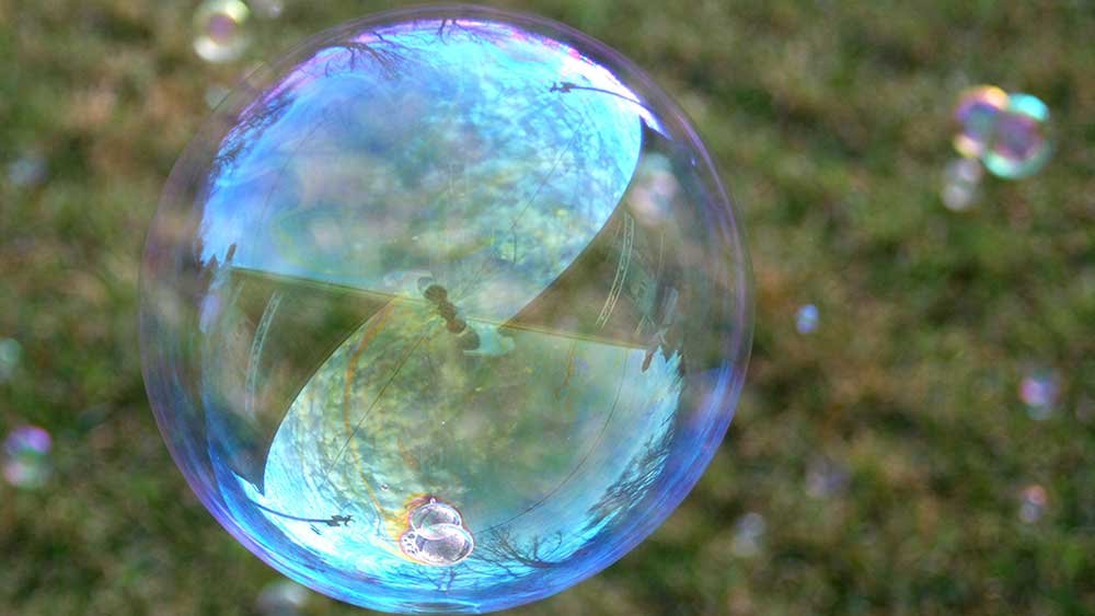 are-ai-stocks-driving-a-stock-market-tech-bubble?-here’s-what-data-says.
