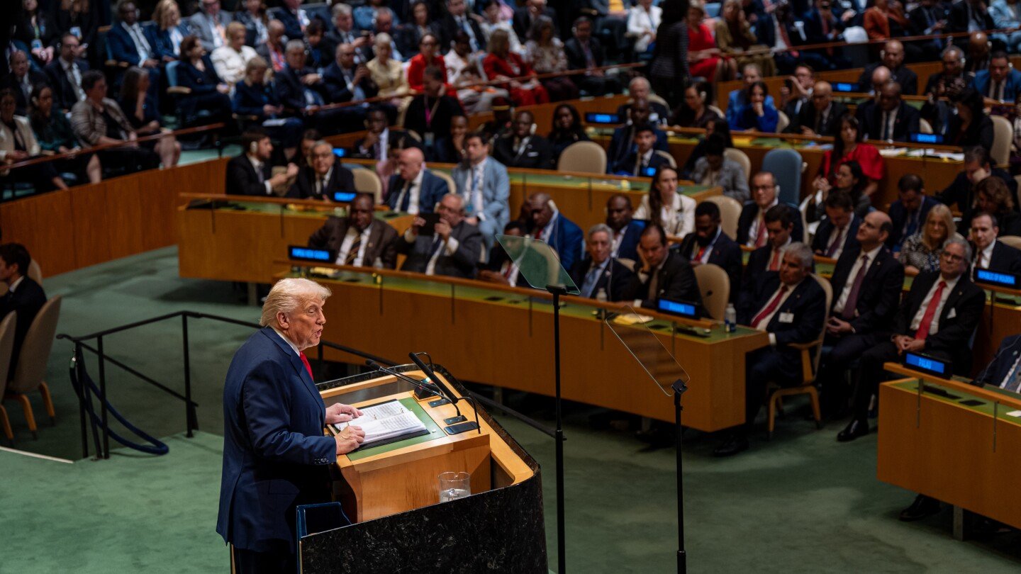 trump-says-he-was-victim-of-‘triple-sabotage’-at-un-and-secret-service-is-looking-into-the-matter