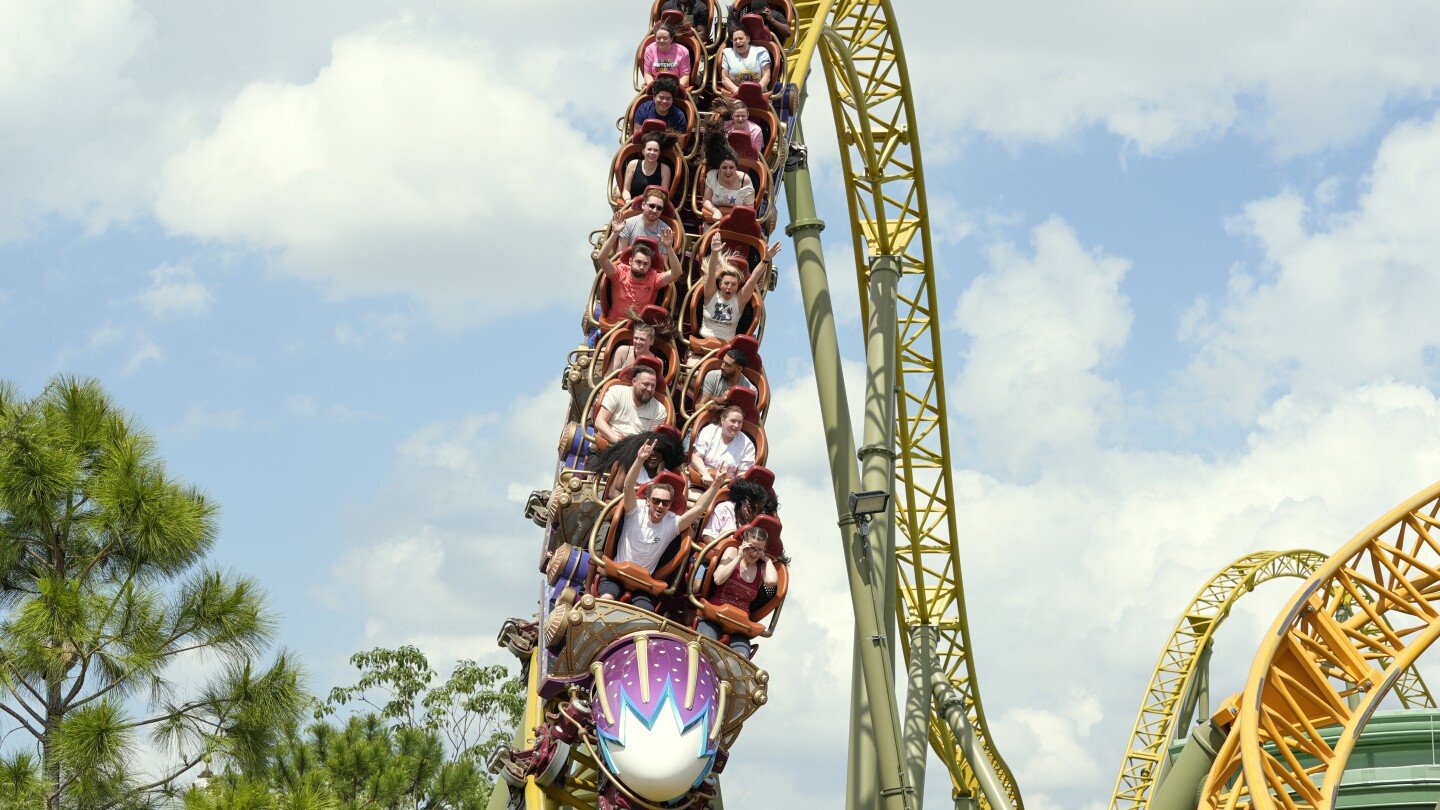 woman-sues-universal-orlando-over-injuries-from-same-roller-coaster-in-which-man-died-after-ride