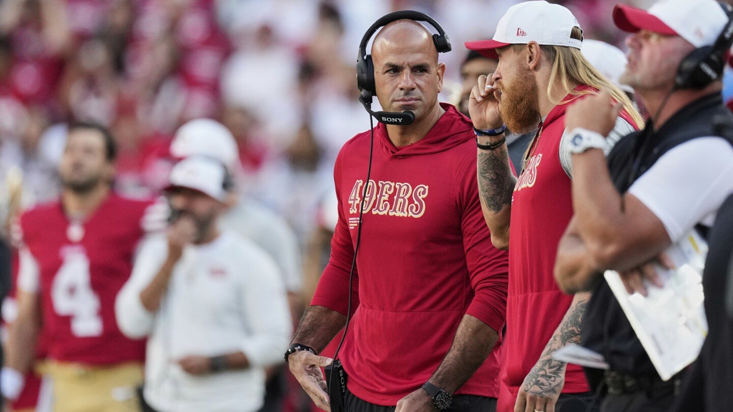 49ers’-robert-saleh-on-high-alert-for-jacksonville’s-legal-signal-stealing-system