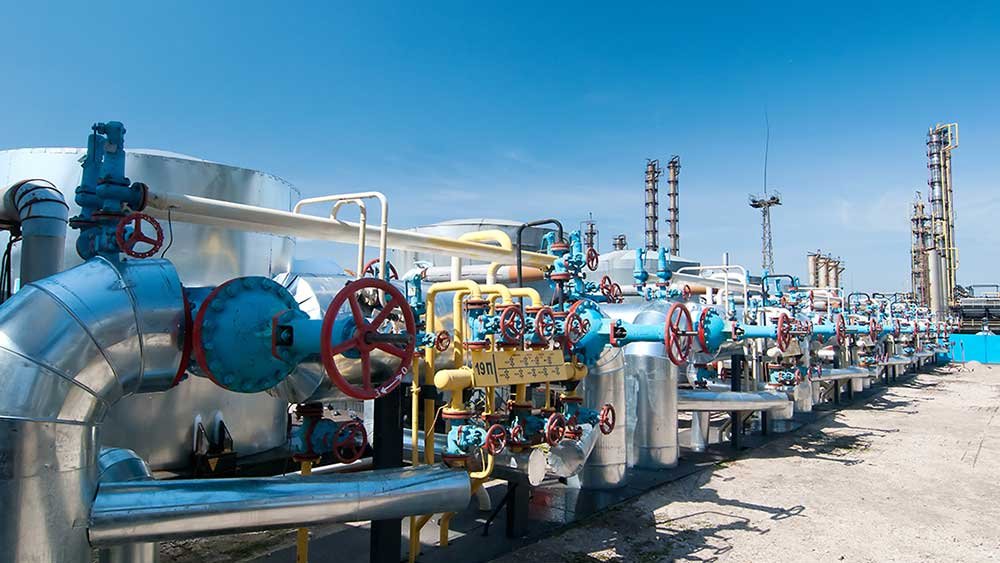 two-utilities,-energy-stock-head-to-new-highs-and-hover-near-buy-points