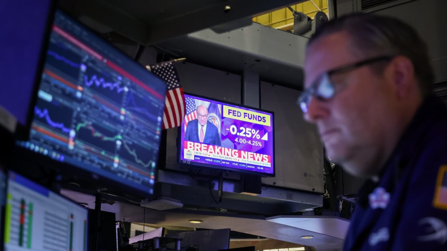 santoli’s-friday-market-wrap-up:-firm-finish-to-week-keeps-s&p-500-pullback-to-a-minimum