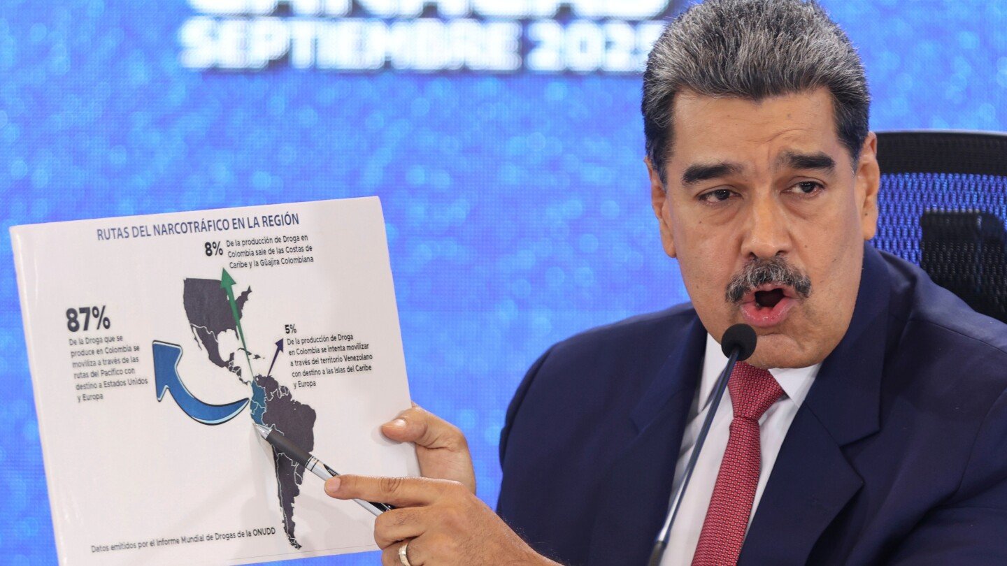 ataques-a-barcos,-buques-de-guerra-y-retorica-sobre-venezuela-plantean-dudas-sobre-objetivo-de-trump