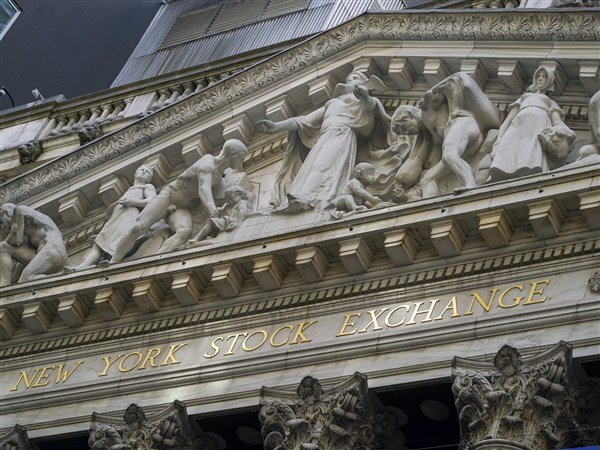 stock-market-rises-and-snaps-out-of-its-3-day-losing-streak