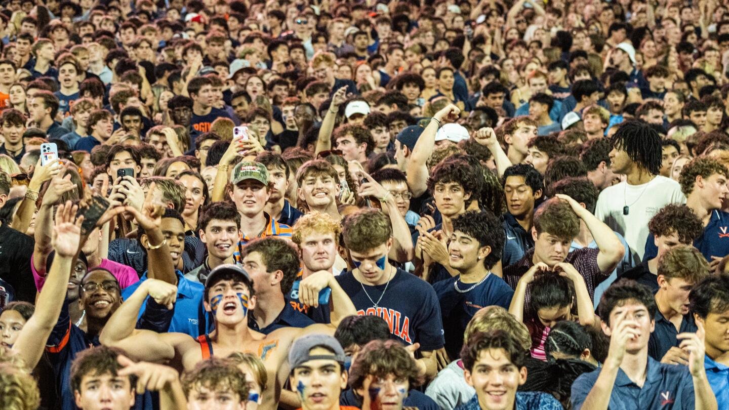 virginia-fans-instantly-storm-field-after-upset-victory-over-no.-8-florida-state