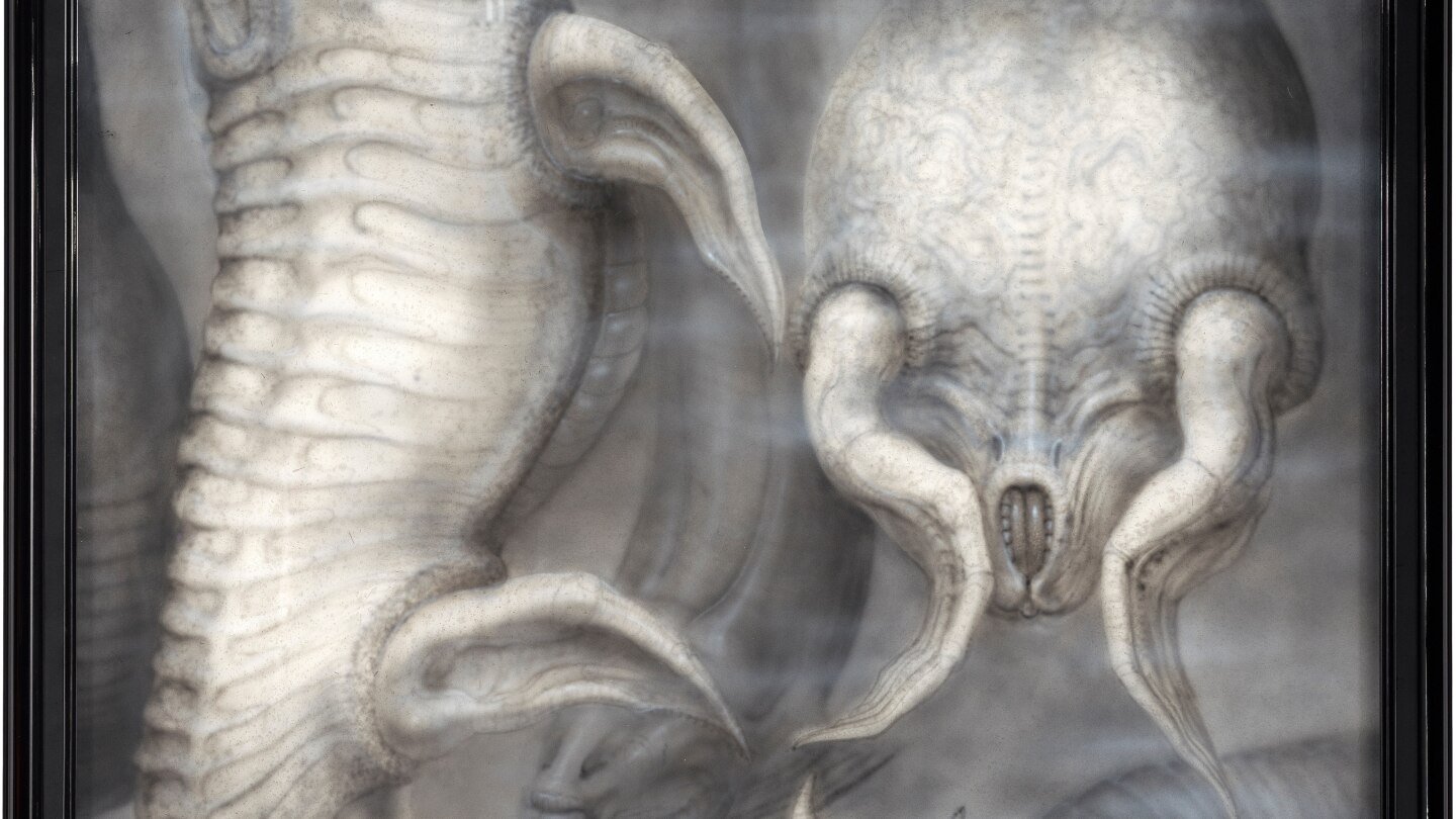 guillermo-del-toro-auctions-off-part-of-his-bleak-house-horror-collection